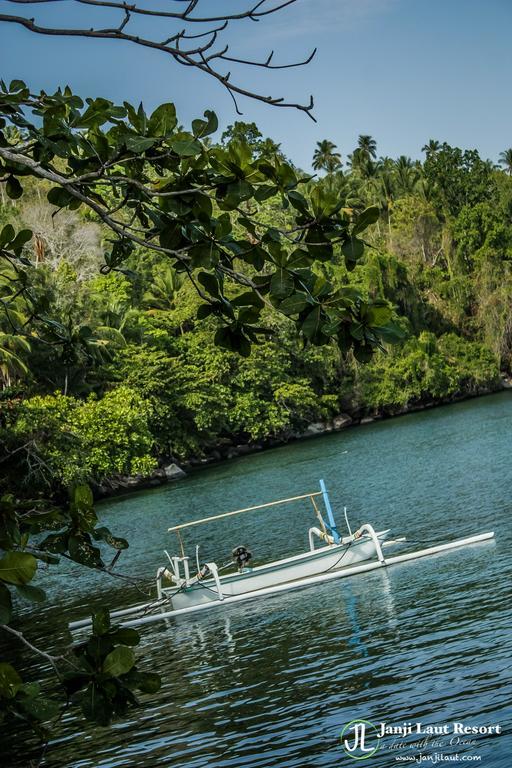 Janji Laut Resort Tanahwangko Kültér fotó