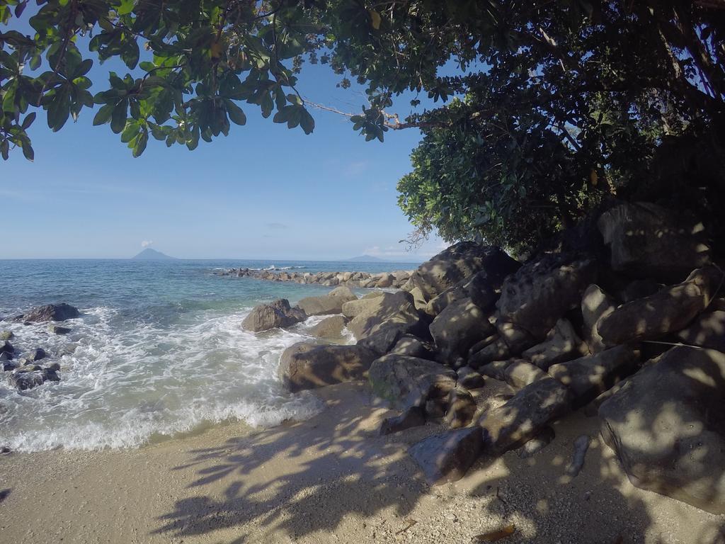 Janji Laut Resort Tanahwangko Kültér fotó
