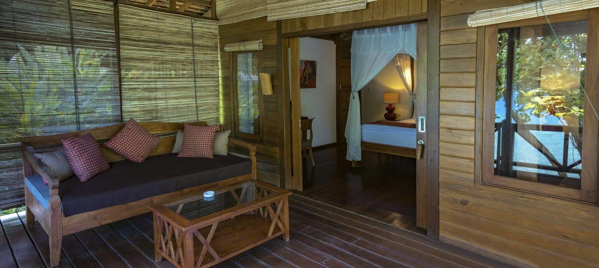 Janji Laut Resort Tanahwangko Kültér fotó